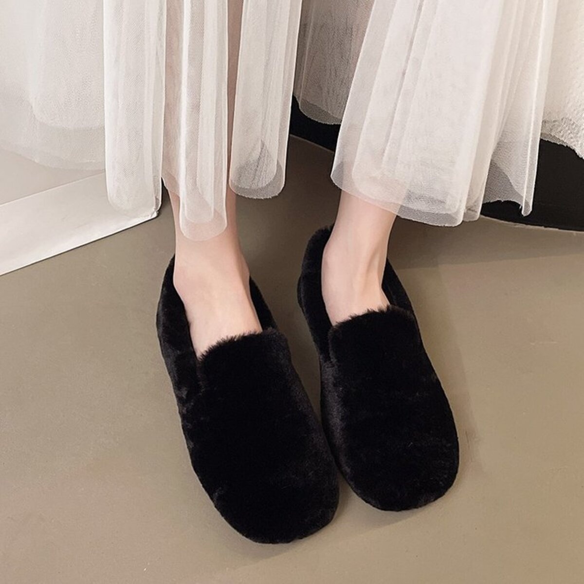 Fluffy Round Toe Slip-Ons