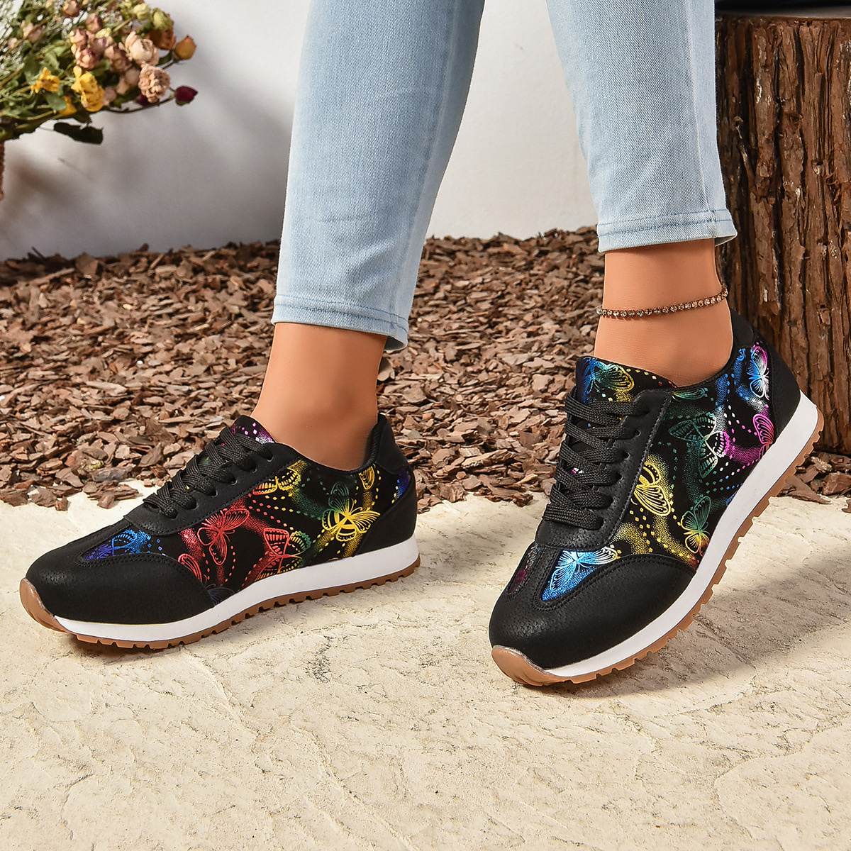 Butterfly Print Casual Sneakers