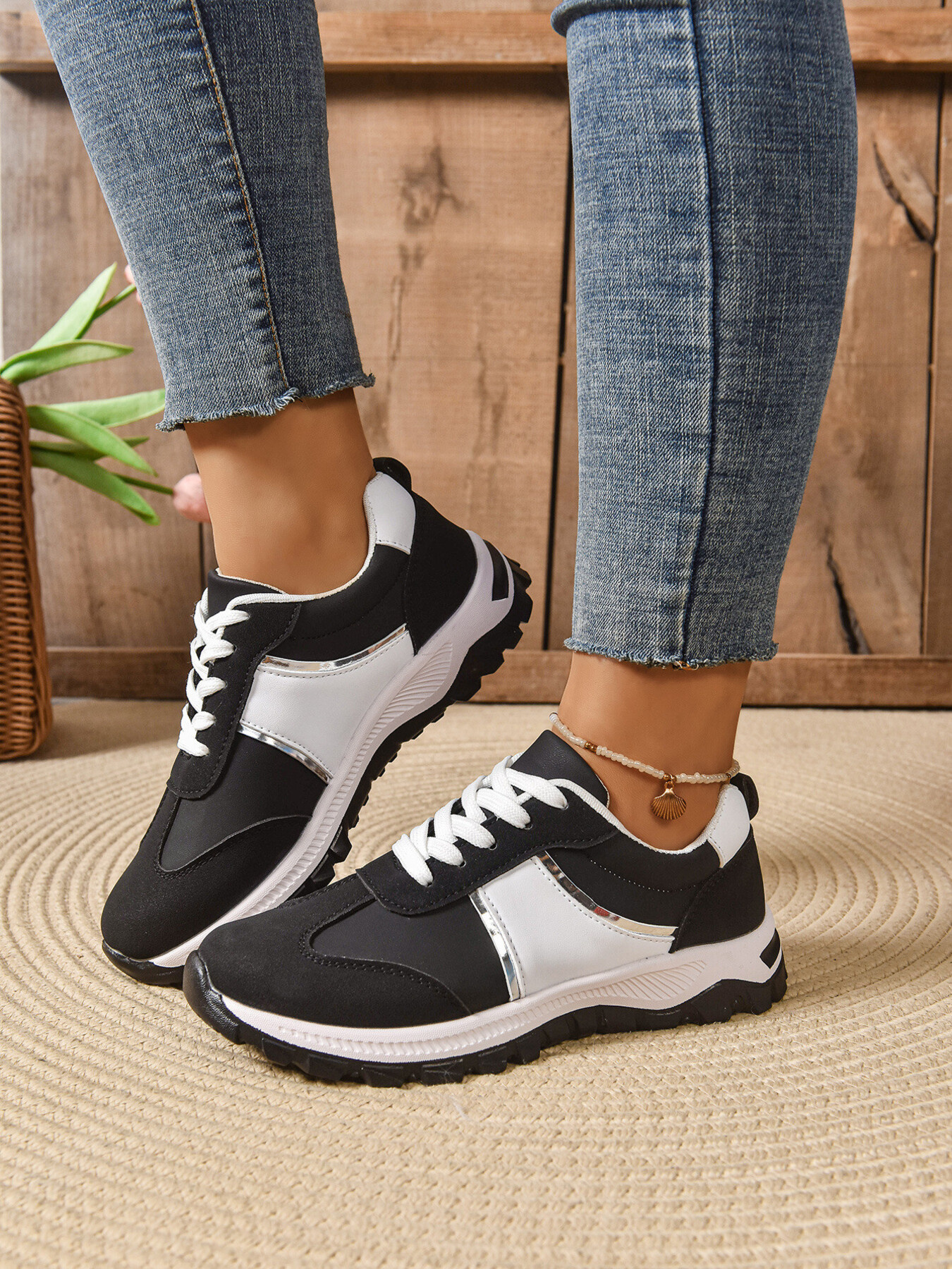 Contrast Lace Up Sneakers