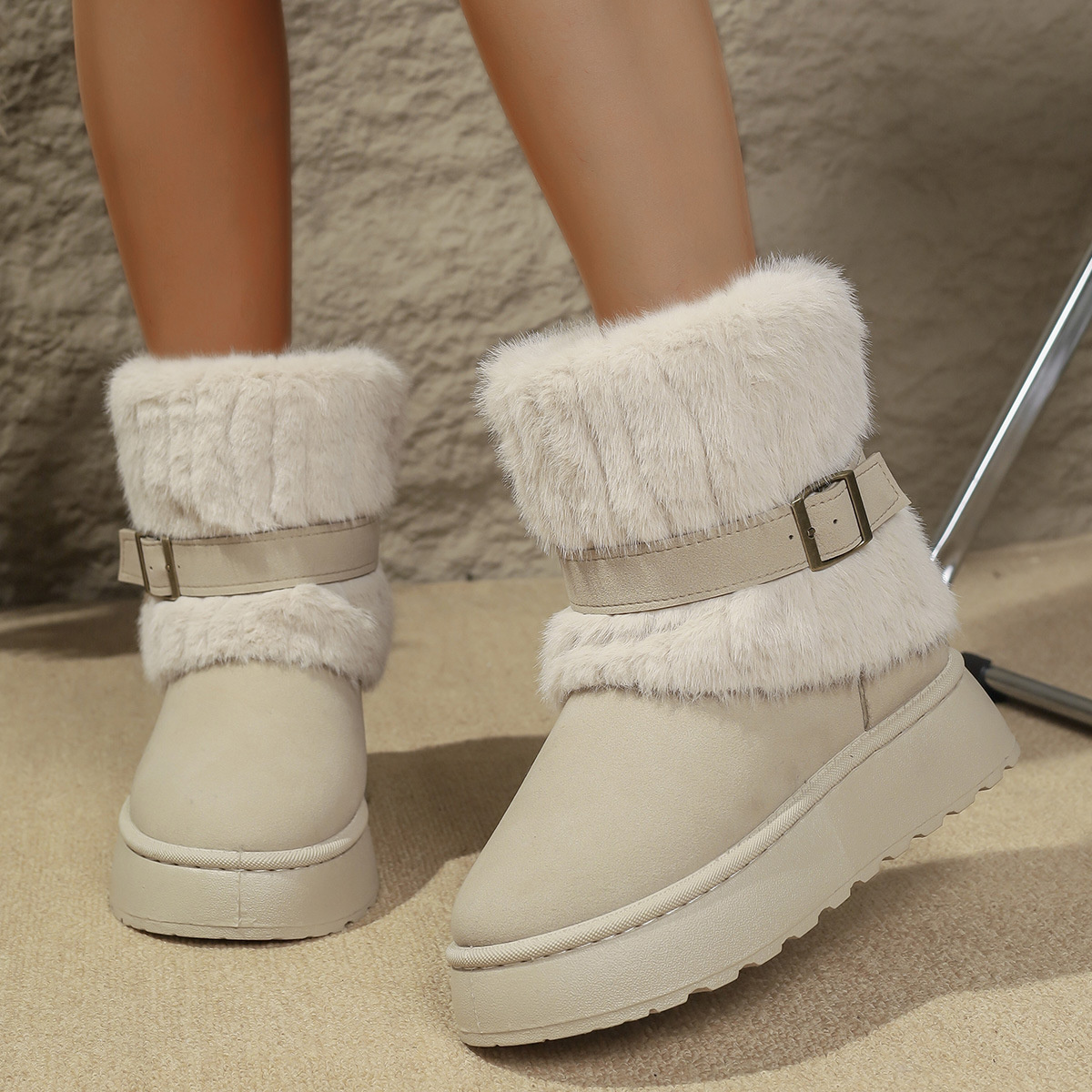 Round Toe Platform Boots