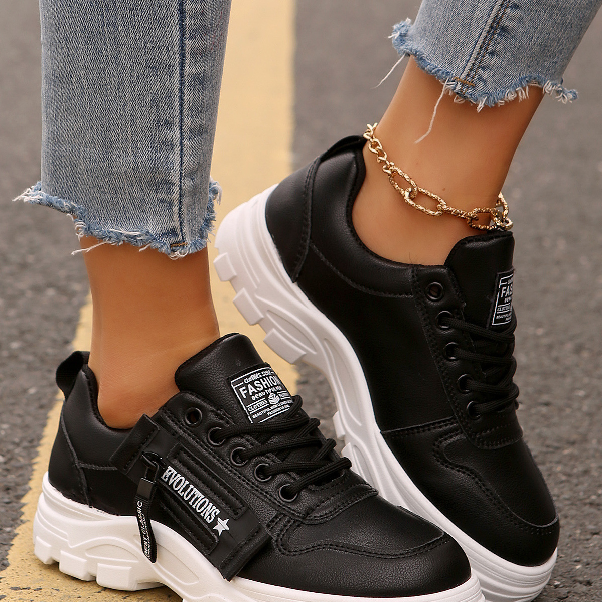Lace Up Round Toe Athletic