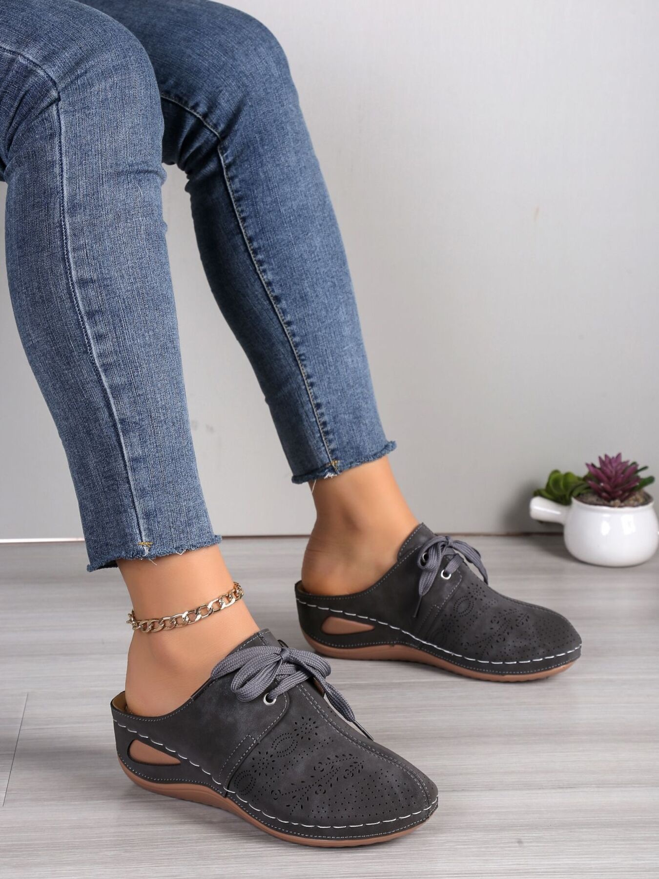 Breathable Lace-Up Slip-Ons