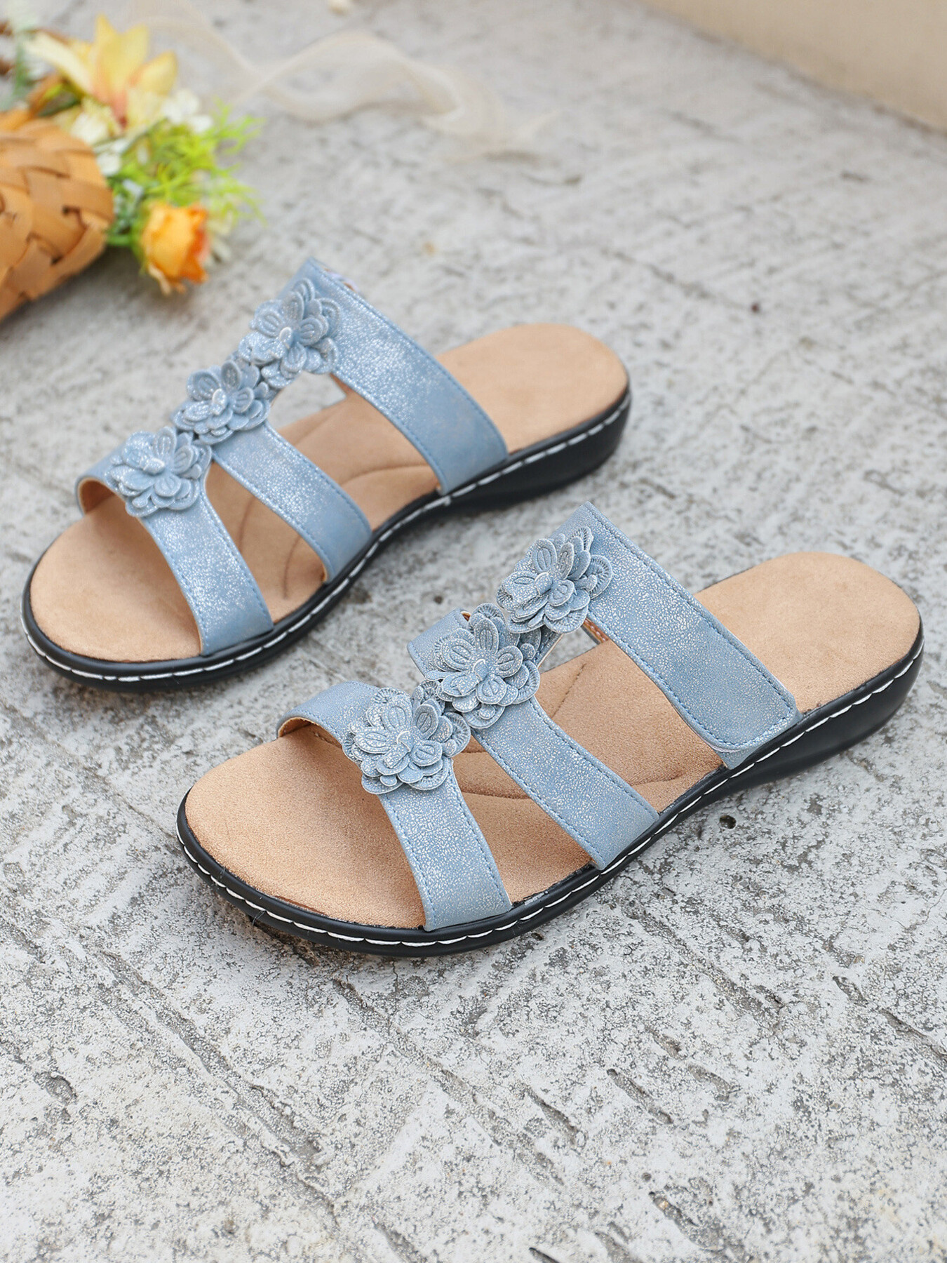 Flower Multi-Strap Flat Sandals