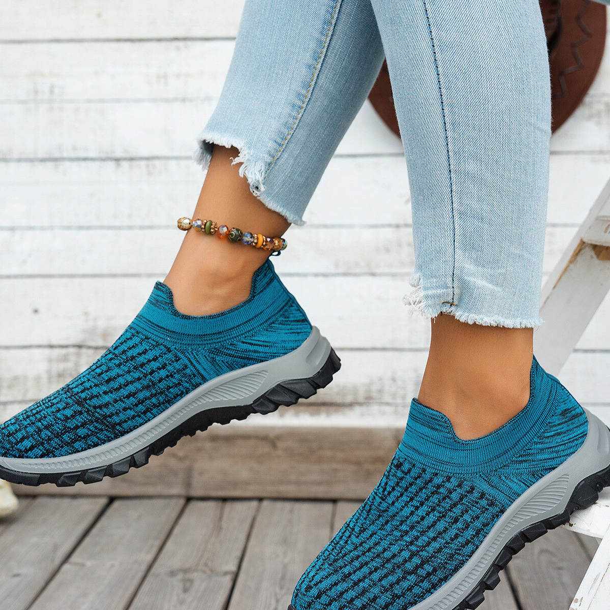 Round Toe Mesh Slip-Ons