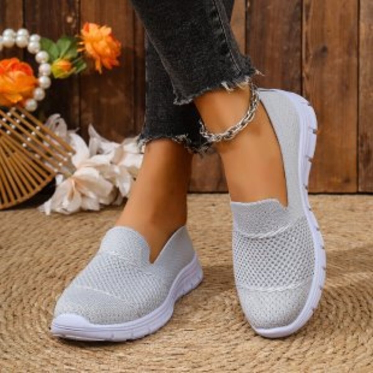 Round Toe Flats Slip-Ons