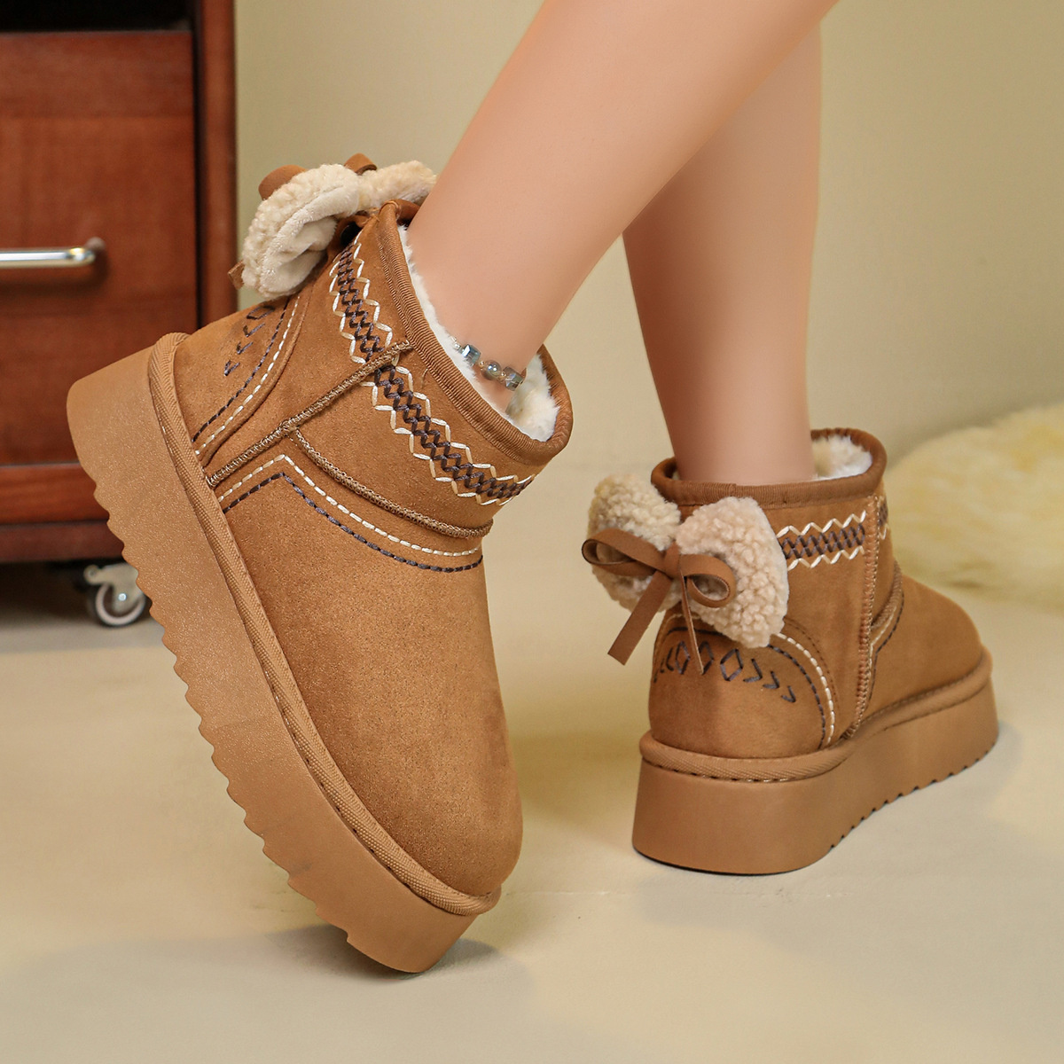 Round Toe Platform Boots