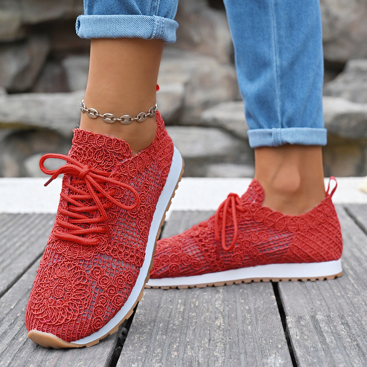 Round Toe Lace Up Sneakers