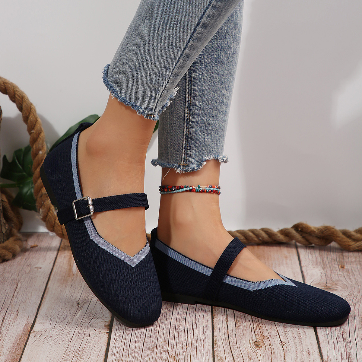 Round Toe Mesh Slip-Ons