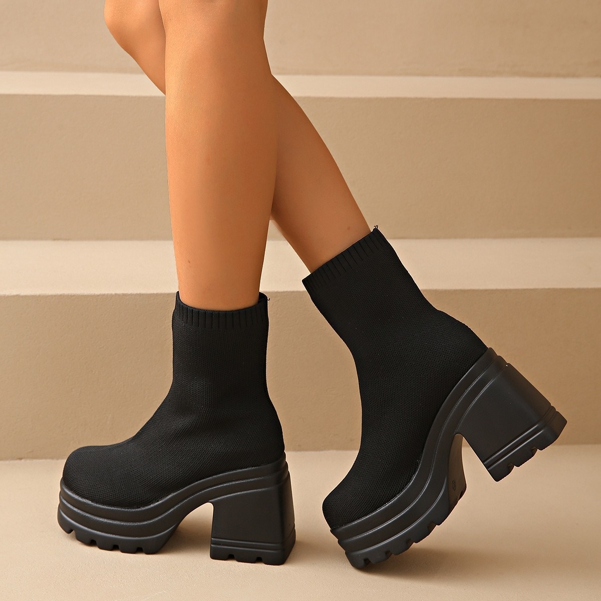 Round Toe Block Heels Boots