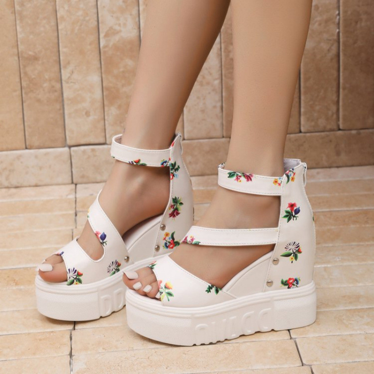 Open Toe Platform Sandals