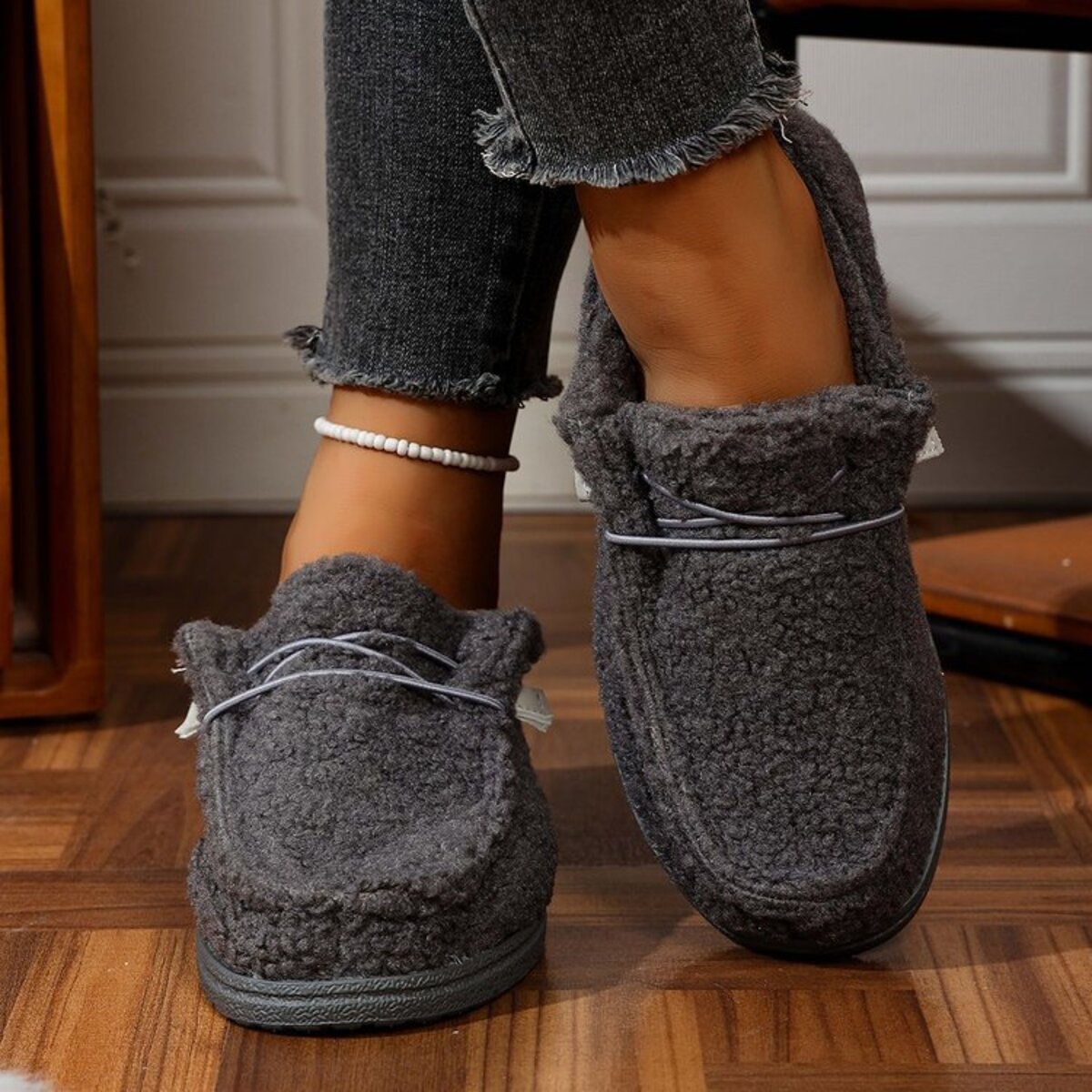 Round Toe Flats Slip-Ons