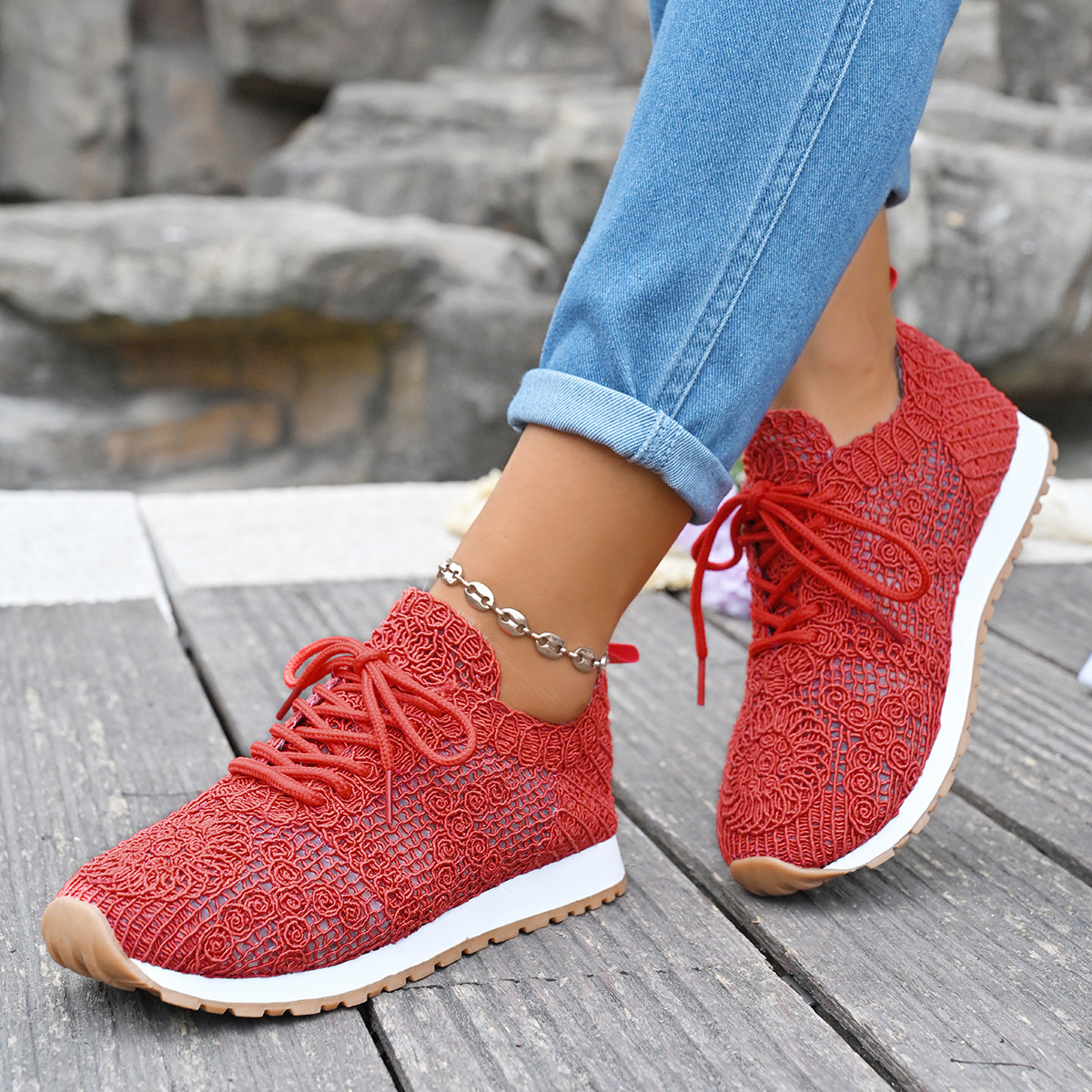 Round Toe Lace Up Sneakers