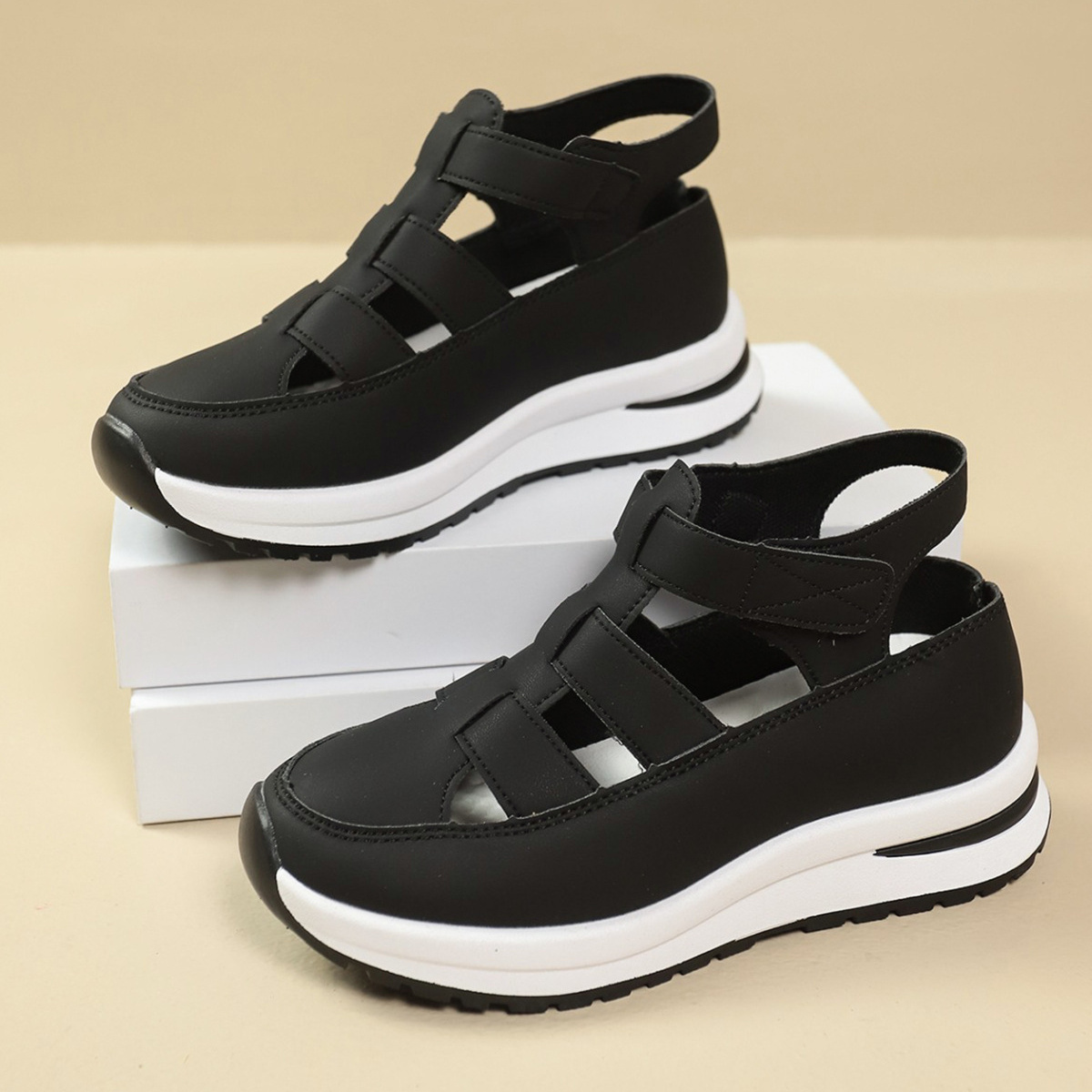 Cutout Round Toe Platform Sandals