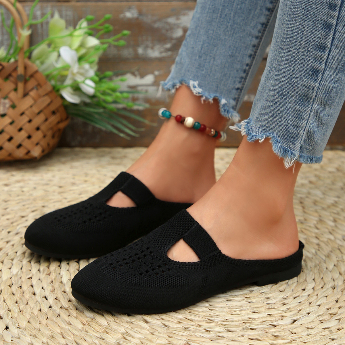 Round Toe Flat Slip-Ons