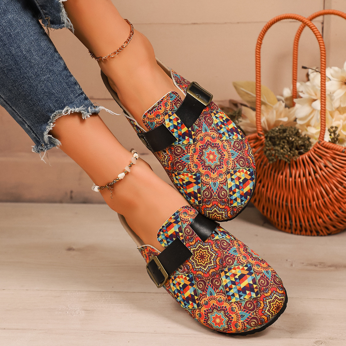 Round Toe Flats Slip-Ons