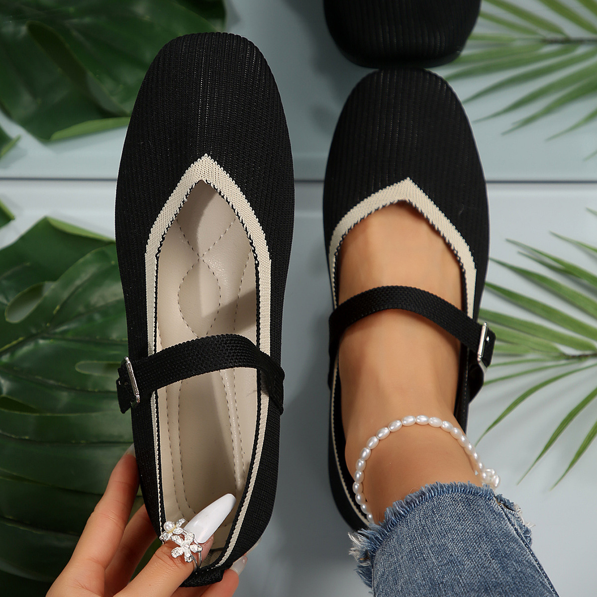 Round Toe Mesh Slip-Ons