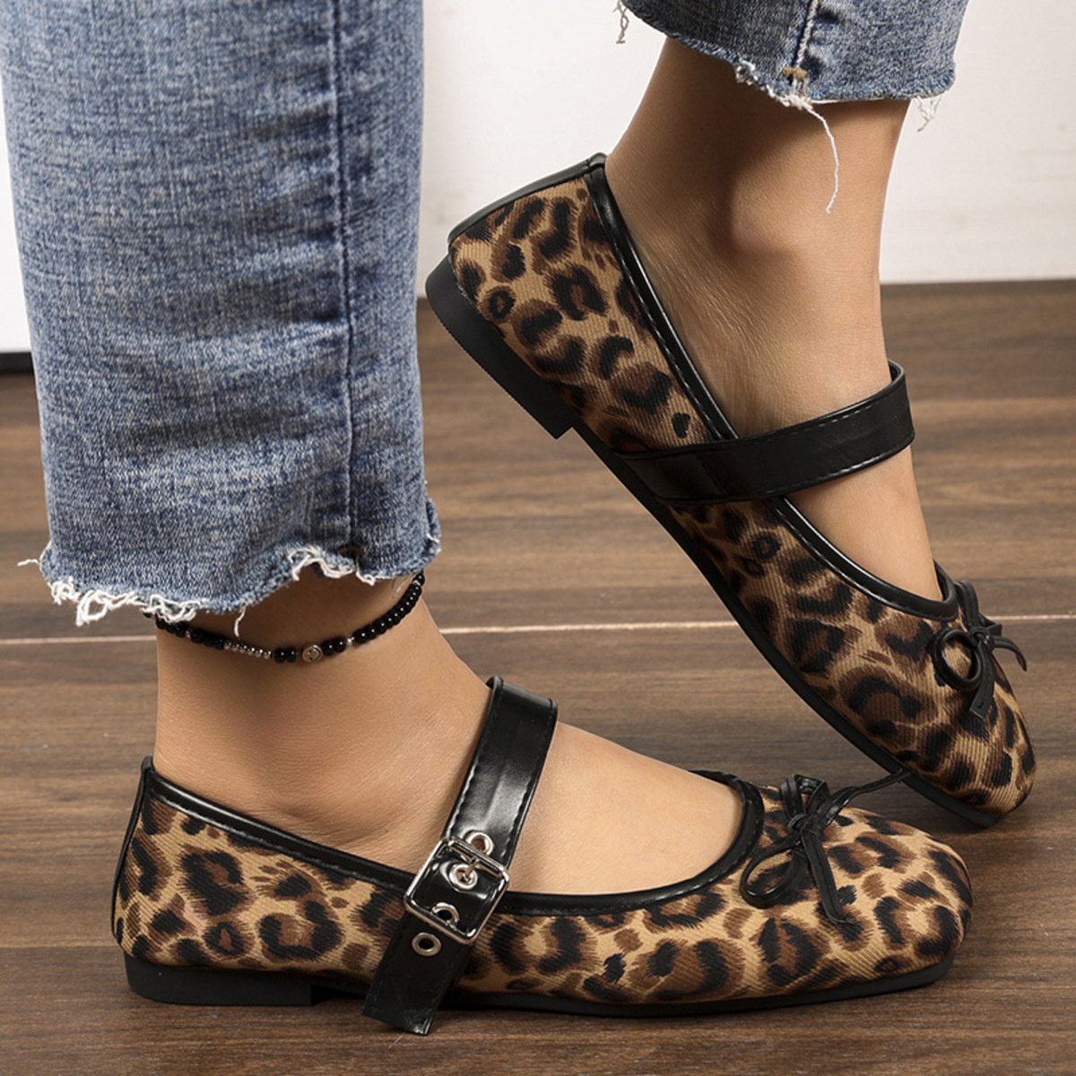 Square Toe Flats Slip-Ons