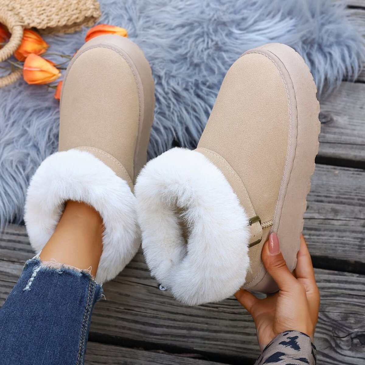 Round Toe Platform Boots