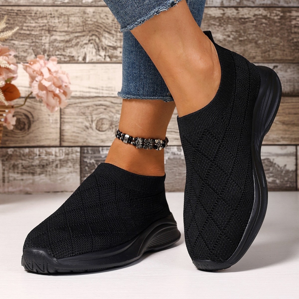 Breathable Mesh Round Toe Shoes