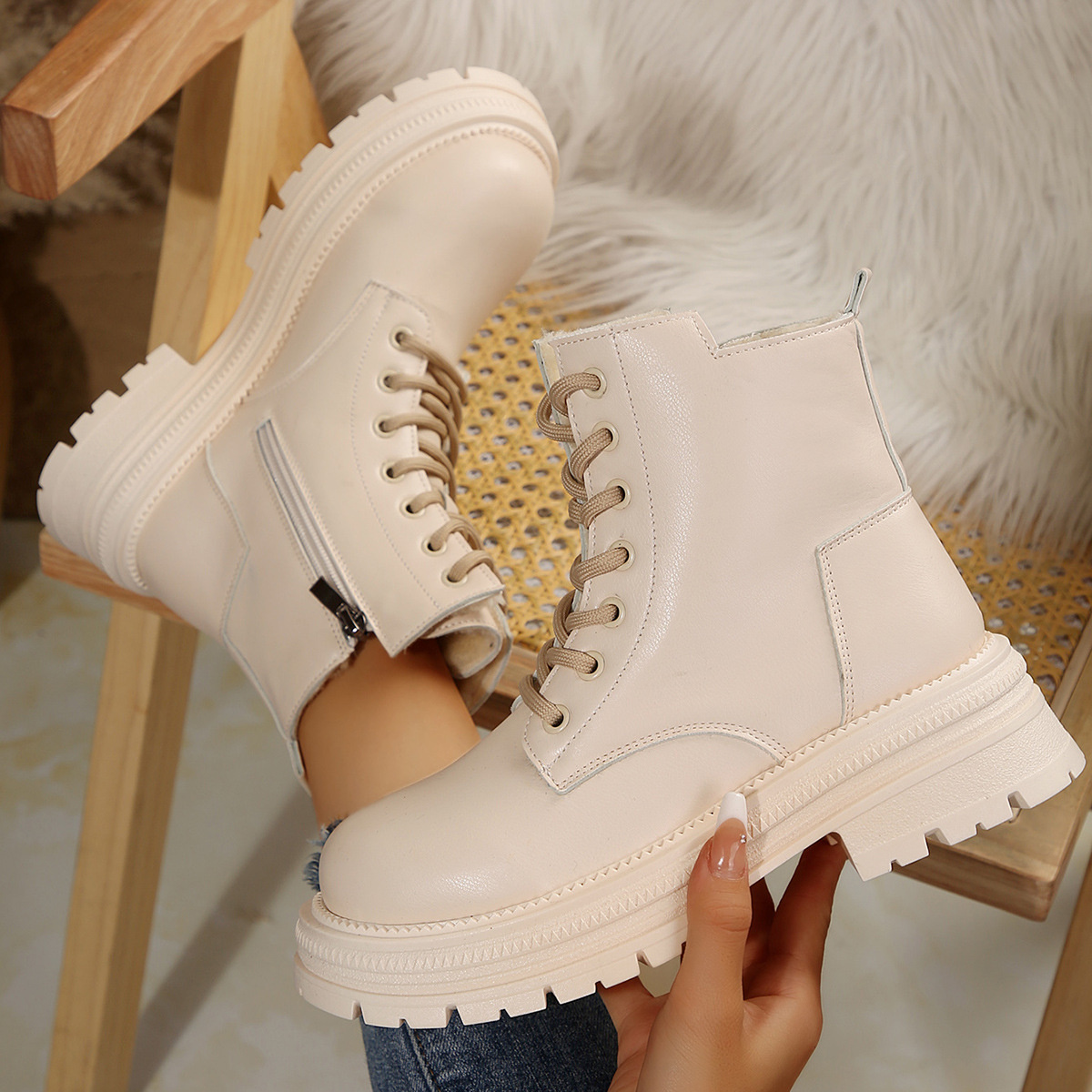 Lace Up Round Toe Platform Boots