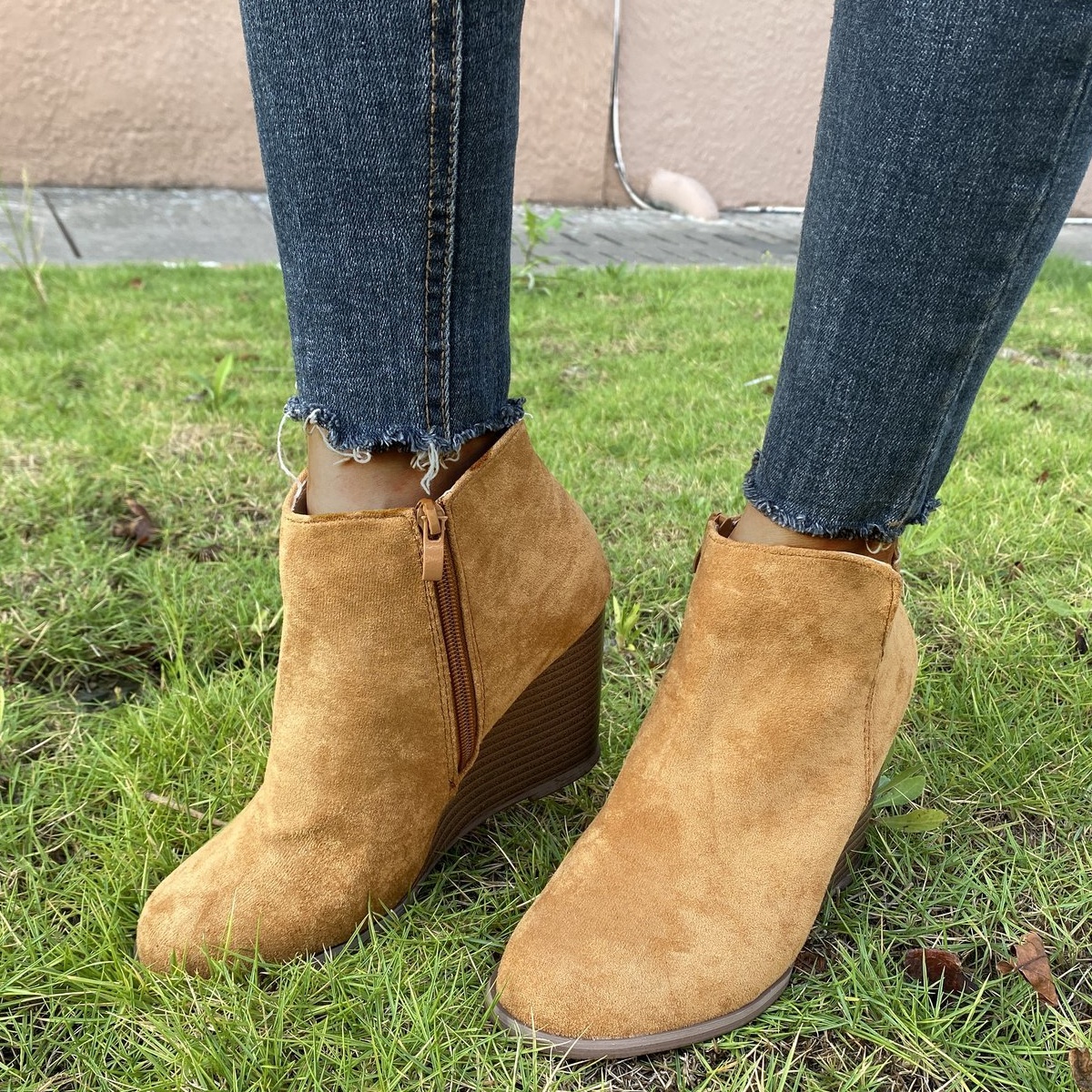 Round Toe Wedge Ankle Boots