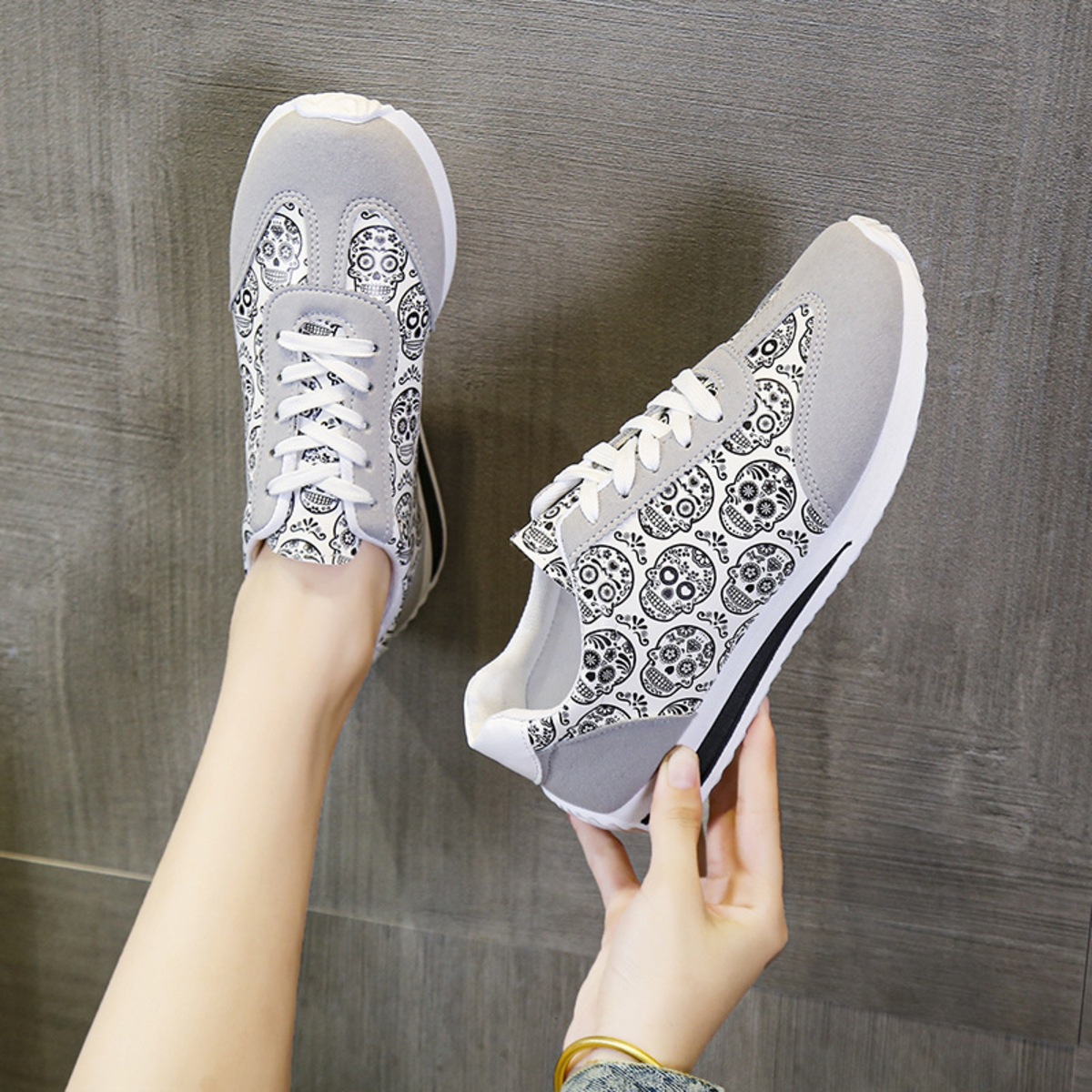 Skull Print Lace-Up Sneakers
