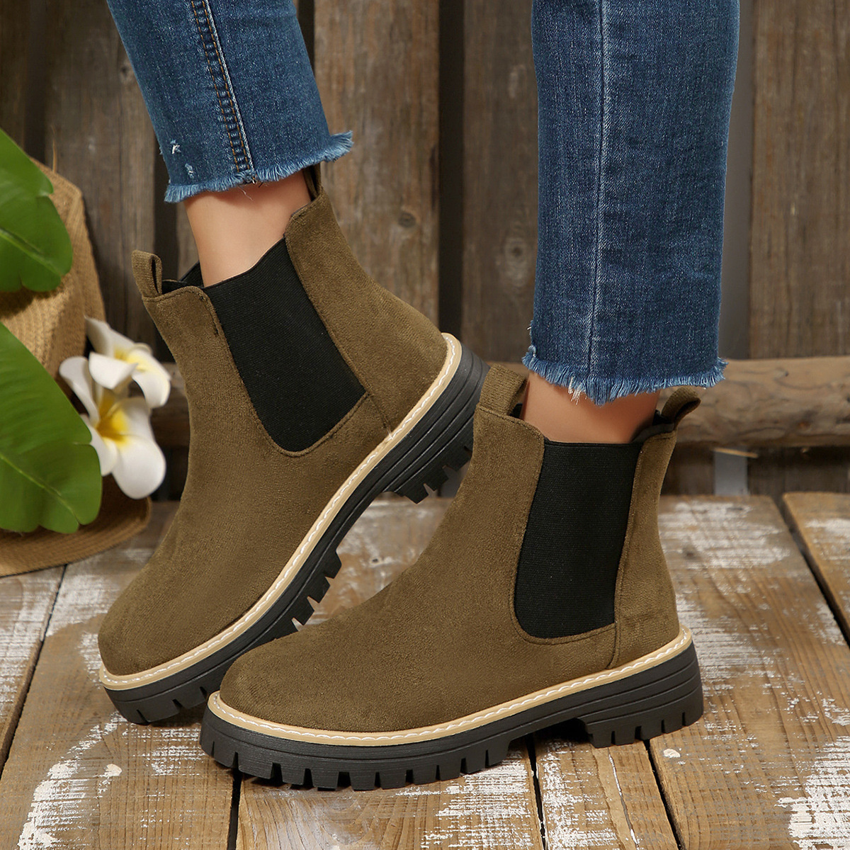 Round Toe Block Heels Boots