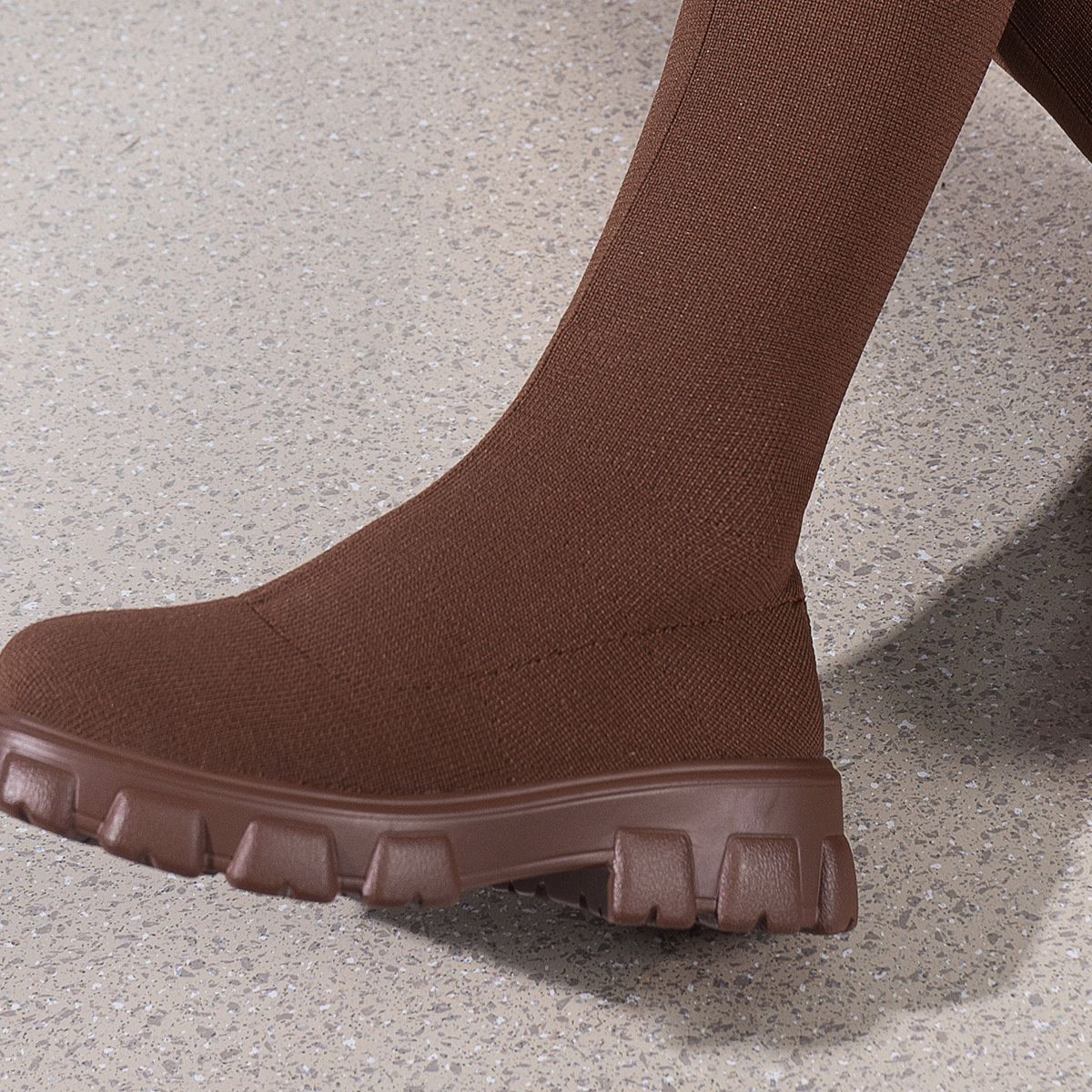 Round Toe Platform Boots