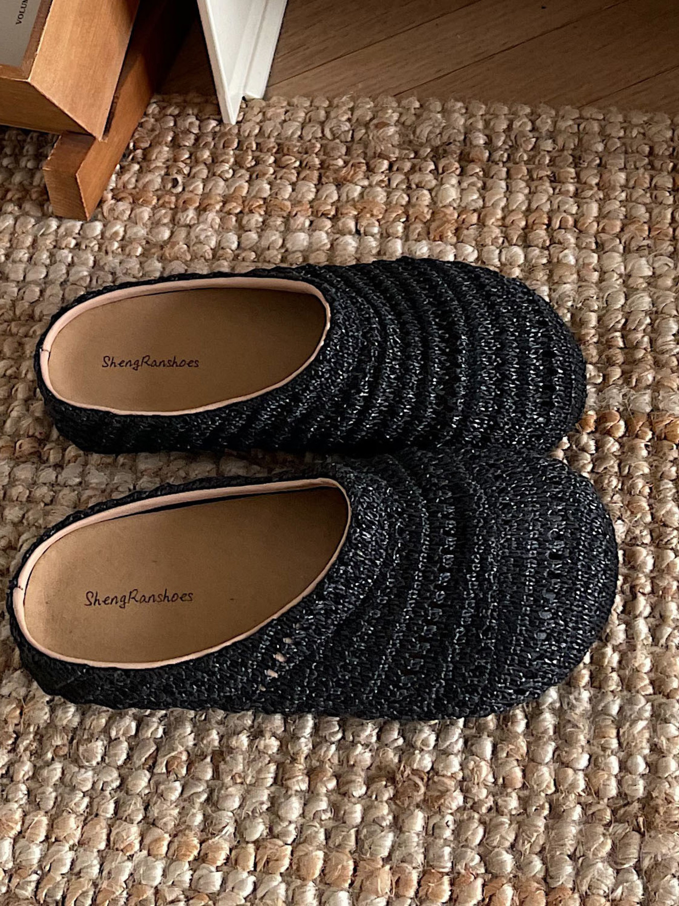 Knitted Round Toe Slip-Ons