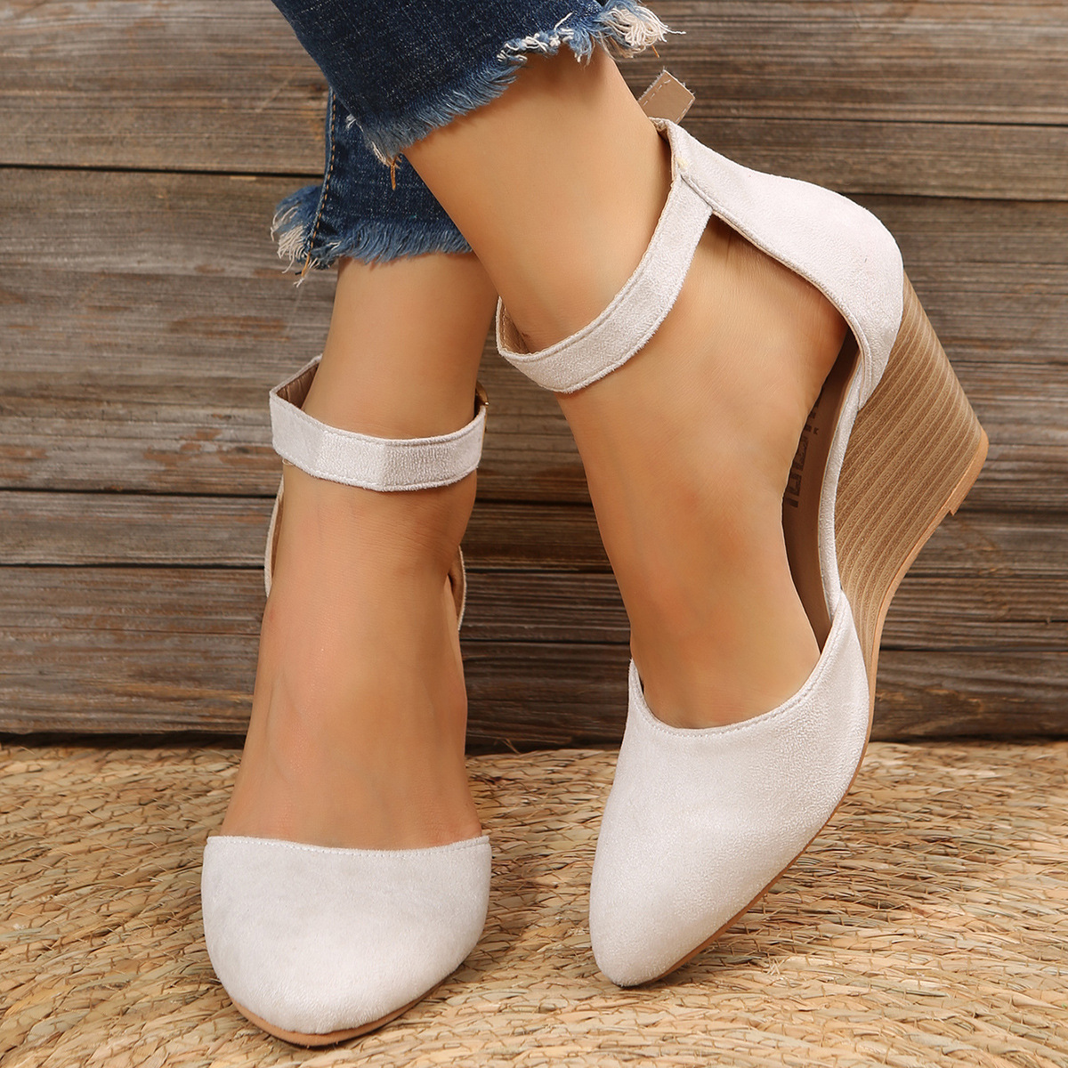 Point Toe Wedge Sandals