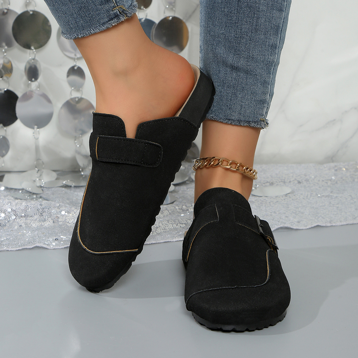 Round Toe Flat Slip-Ons