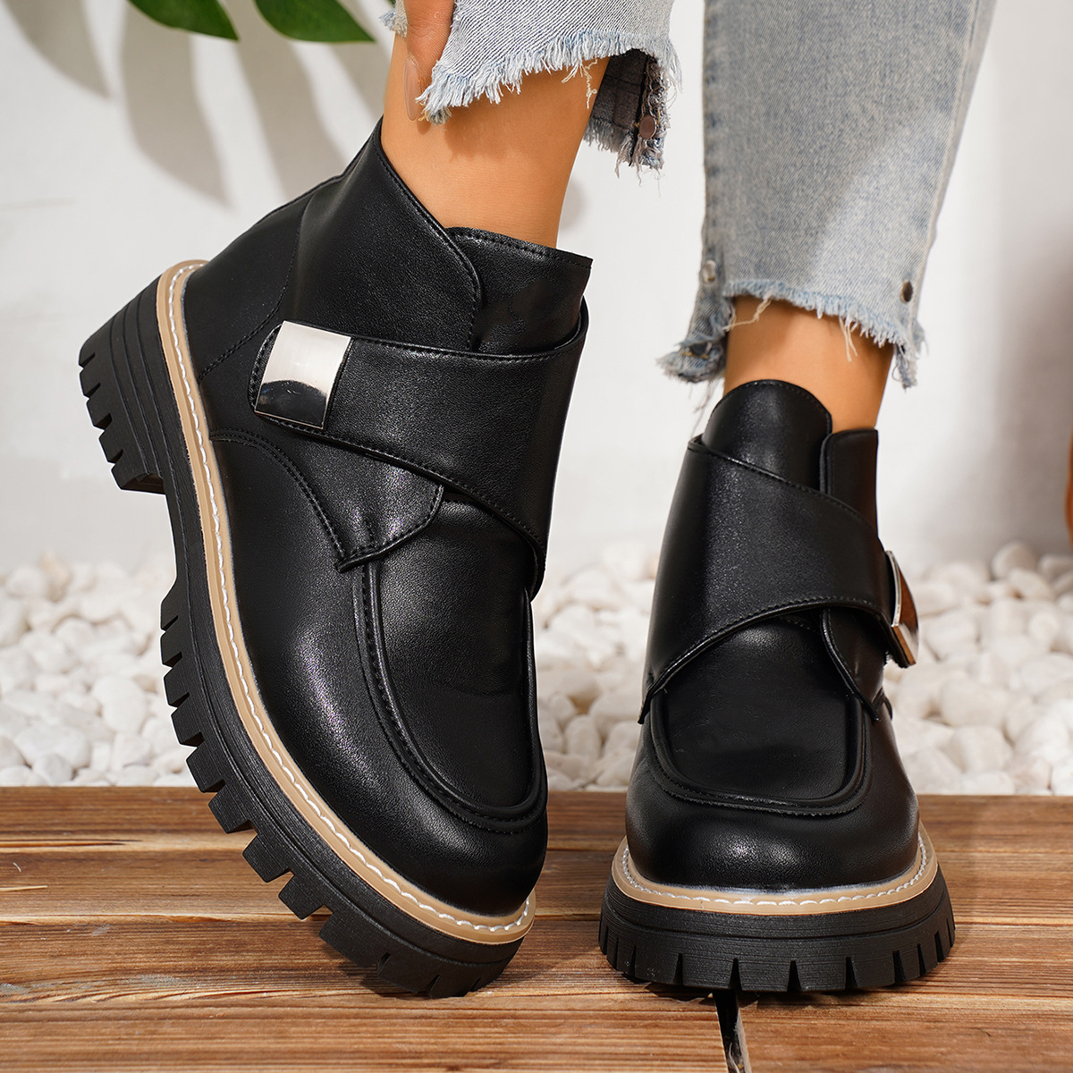 Round Toe Block Heels Boots