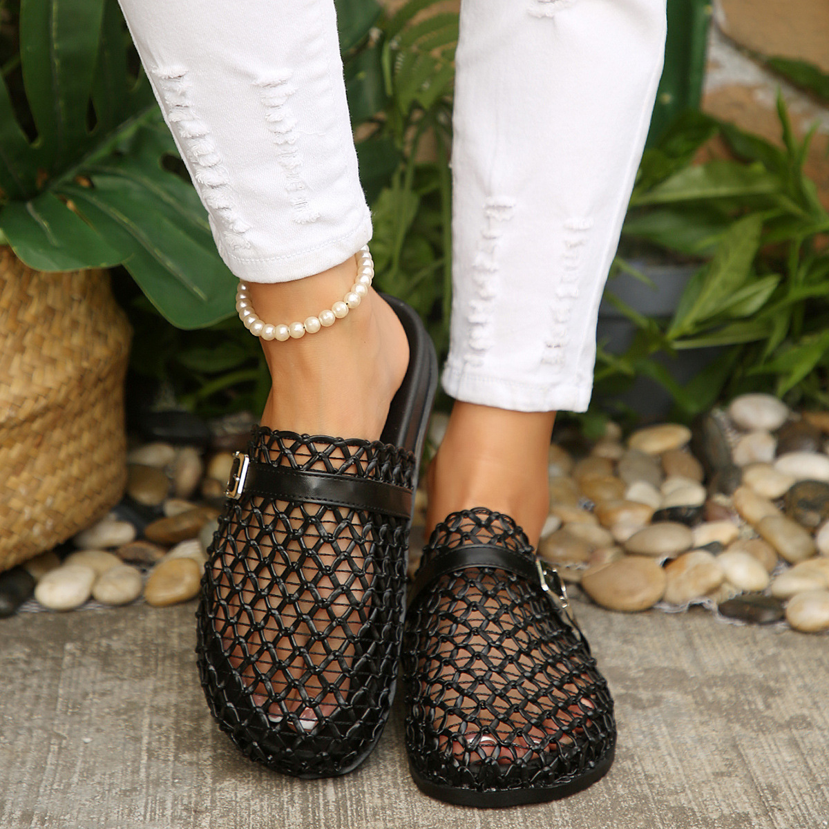 Breathable Buckle Decor Sandals