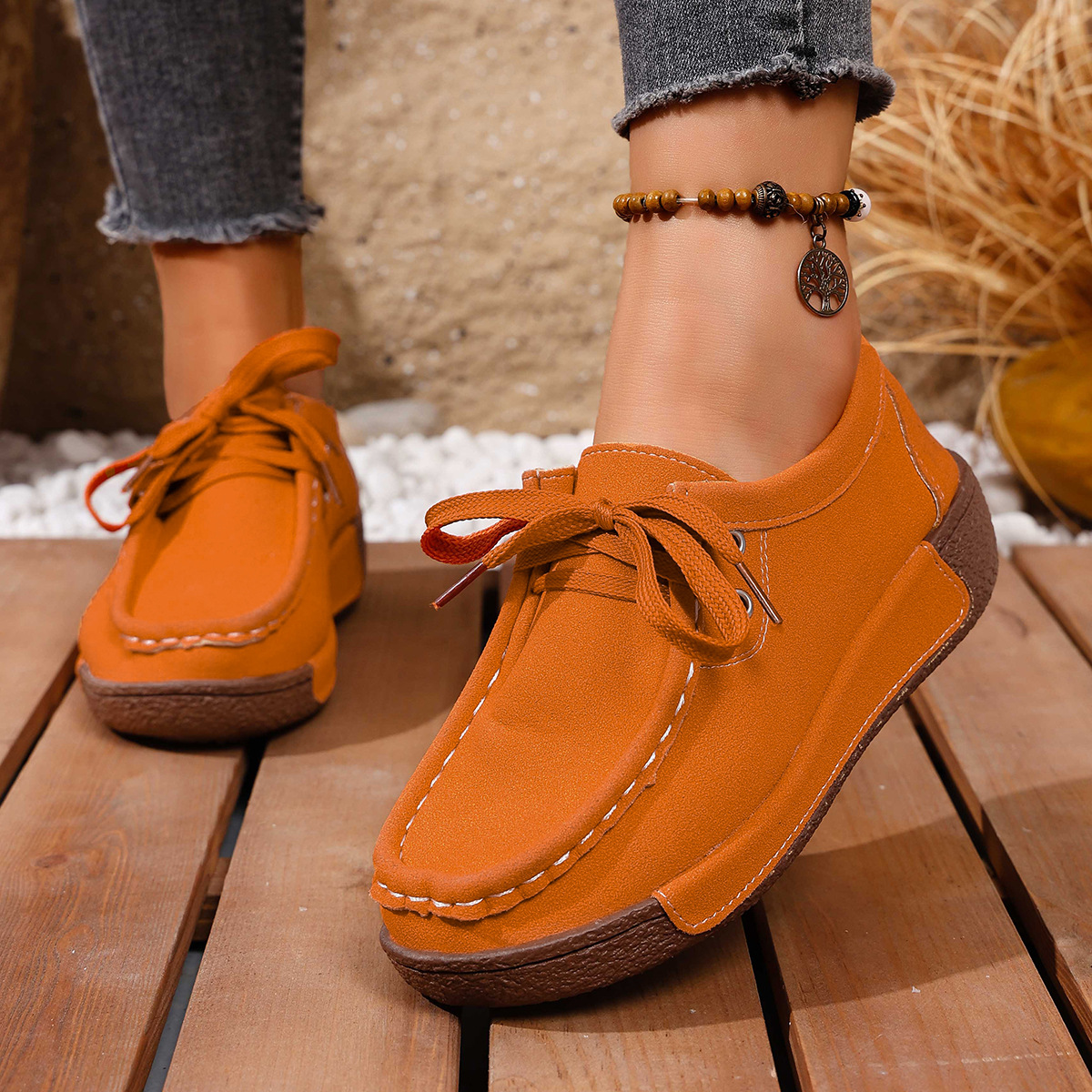 Lace Up Round Toe Sneakers