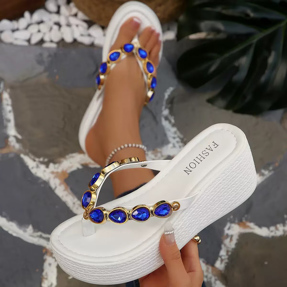 Toe Post Wedge Sandals