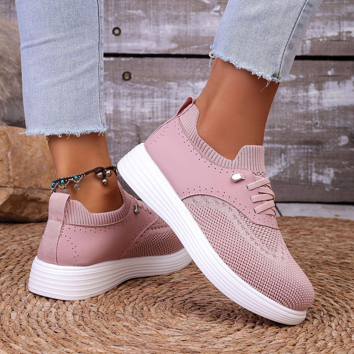 Round Toe Lace Up Sneakers