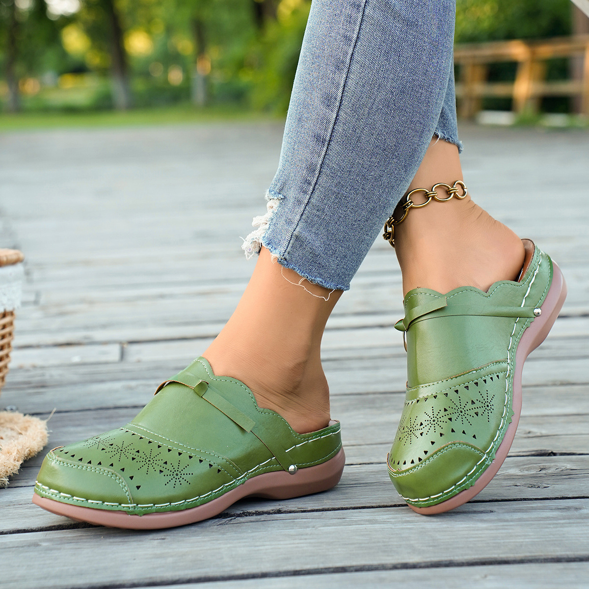 Round Toe Wedge Sandals