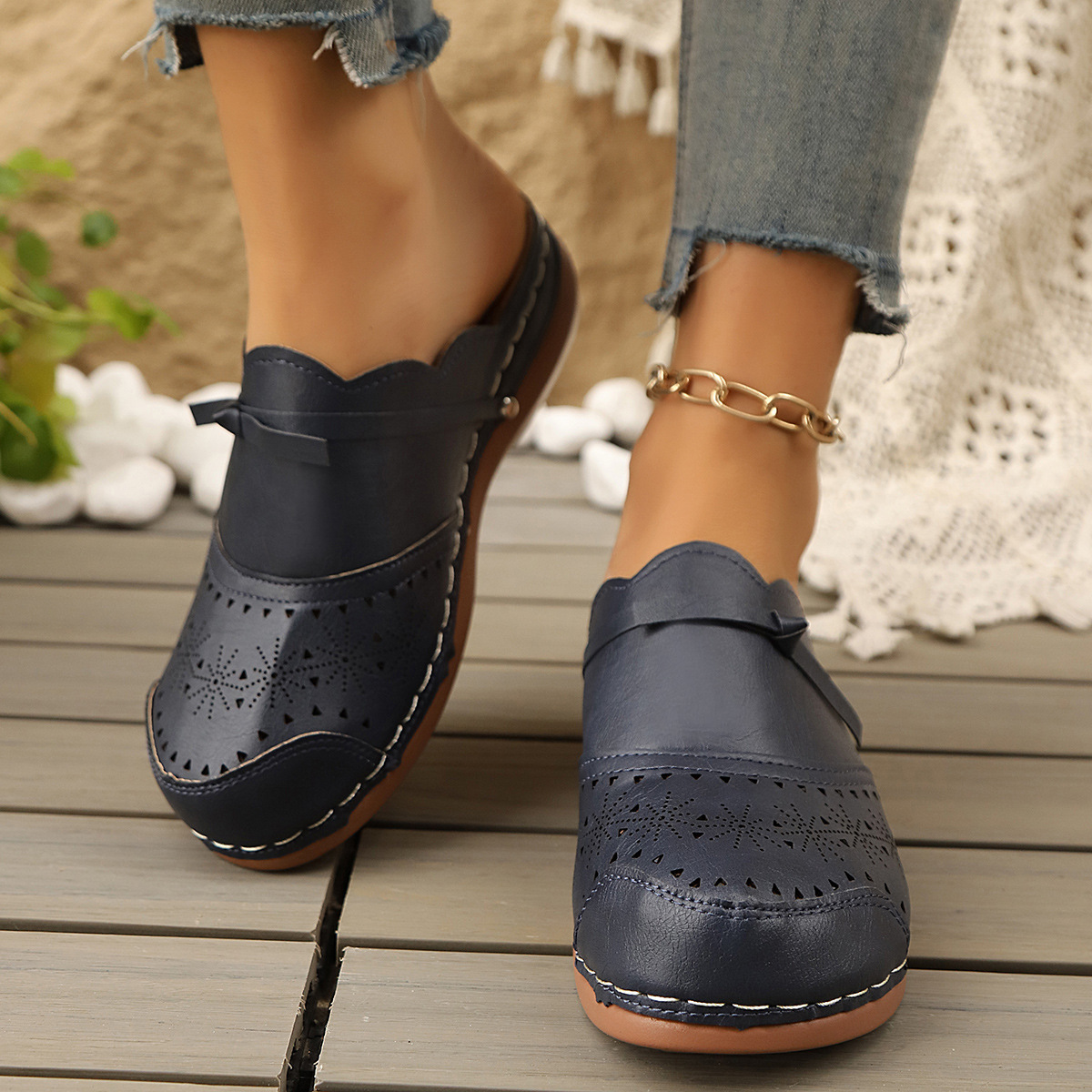 Round Toe Wedge Sandals