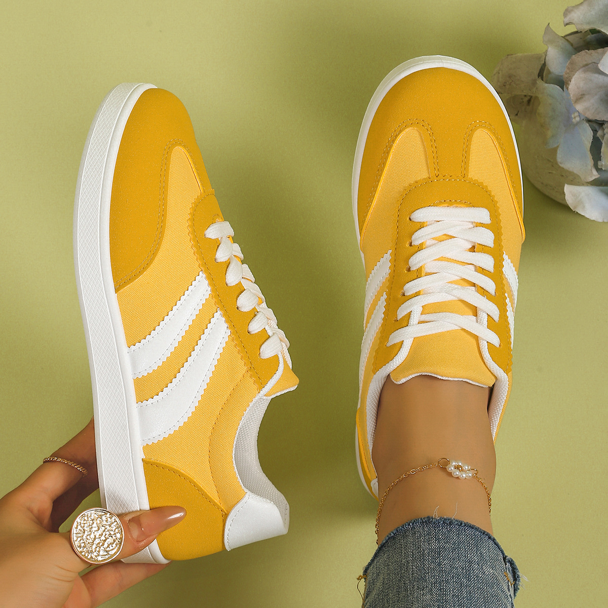 Casual Striped Flats Sneakers