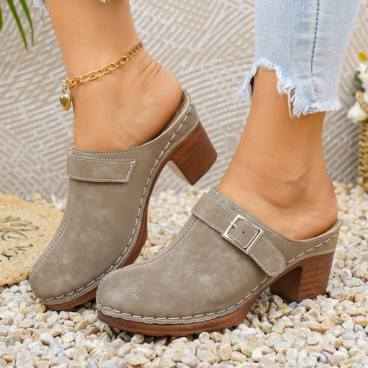 Round Toe Block Heels Sandals