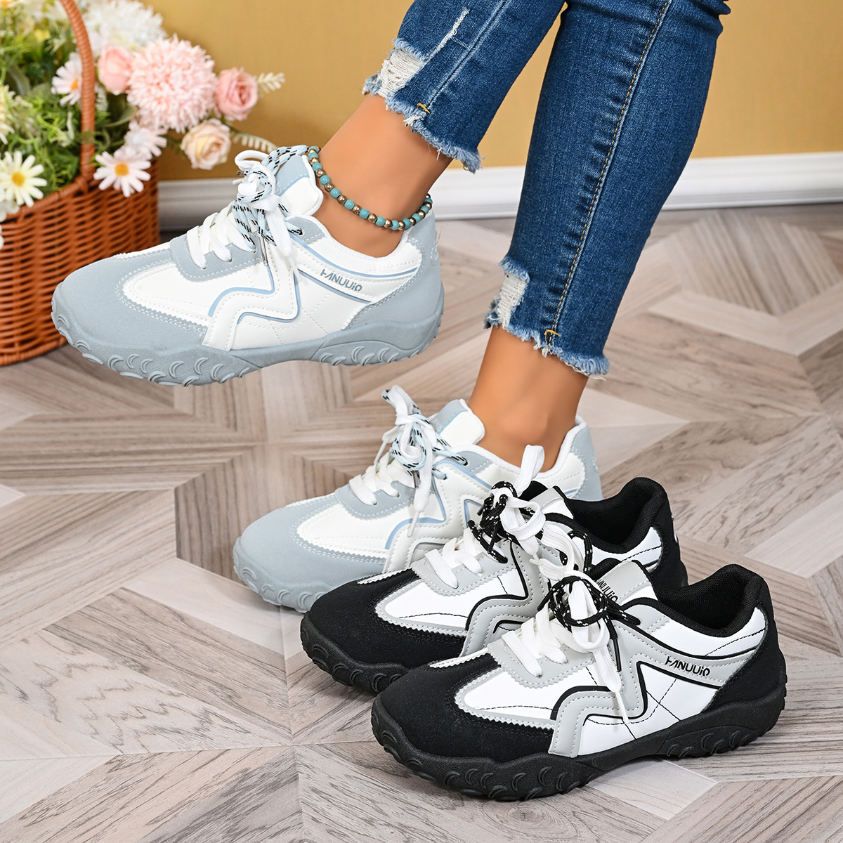Round Toe Lace Up Sneakers