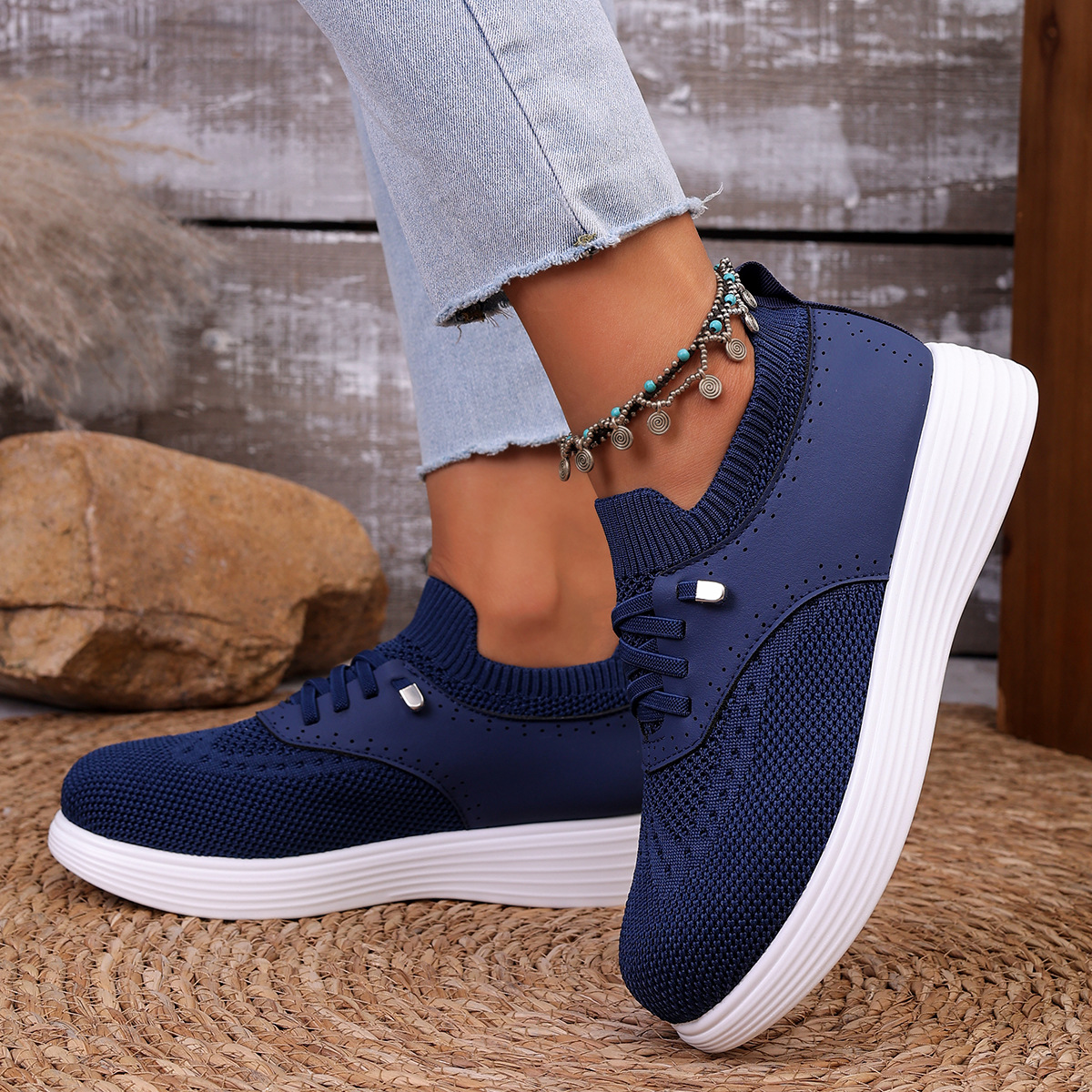 Round Toe Lace Up Sneakers