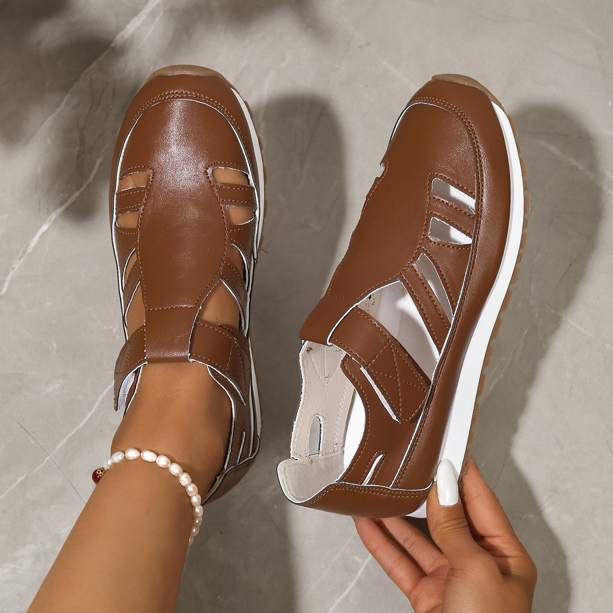Round Toe Cutout Sandals