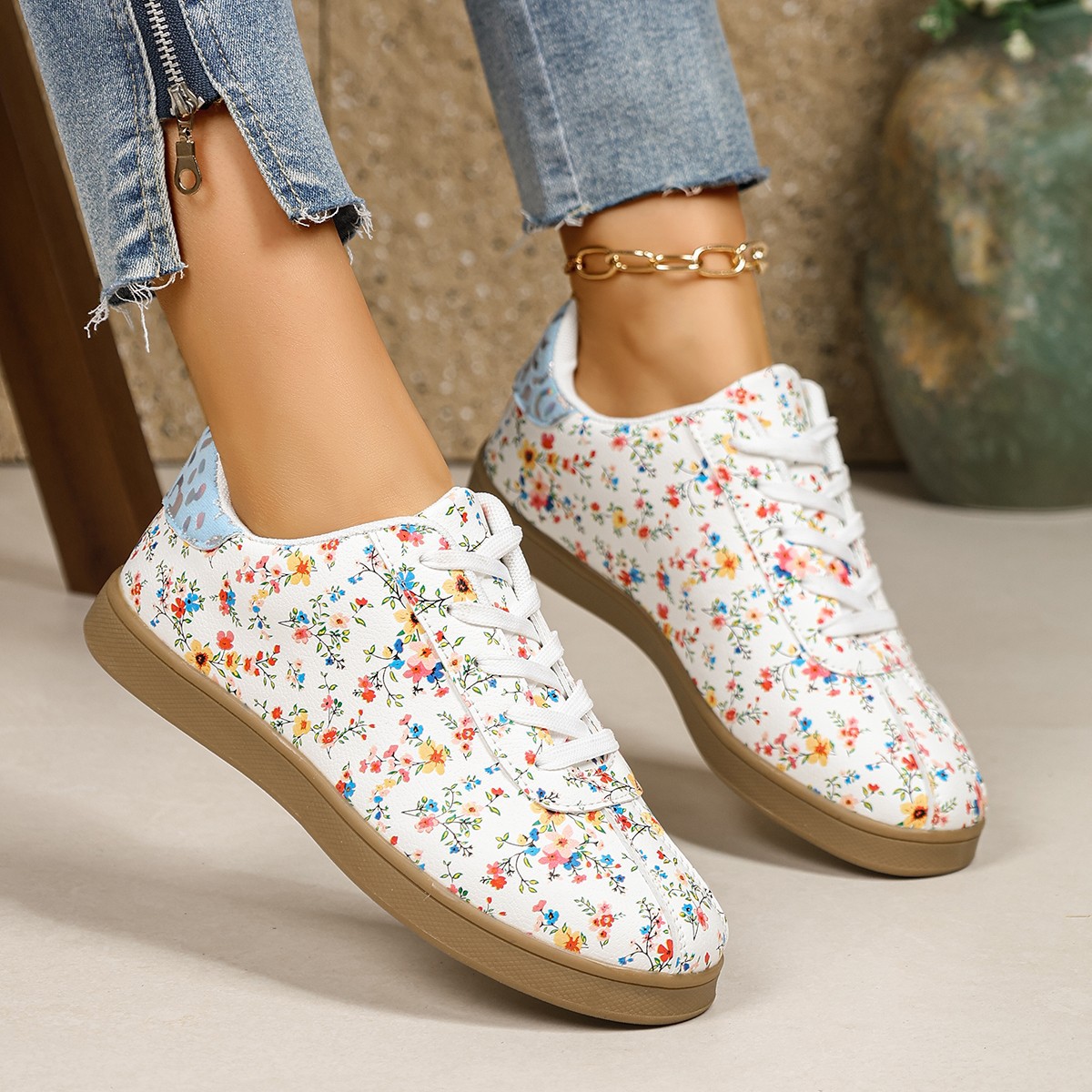 Floral Print Lace-Up Sneakers