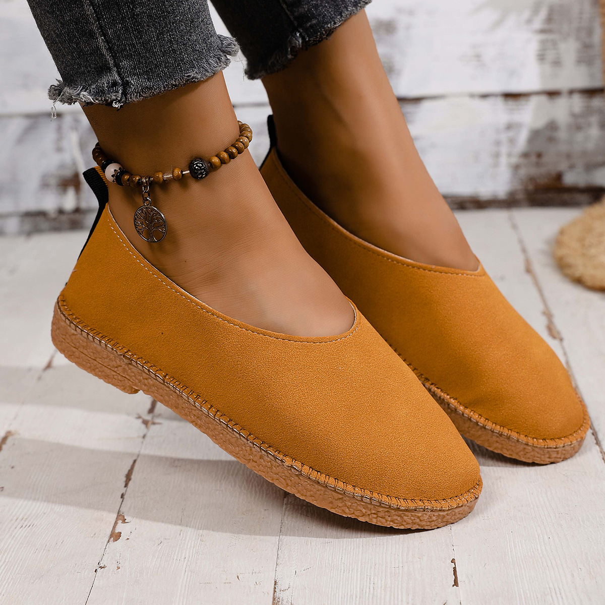 Round Toe Flats Slip-Ons