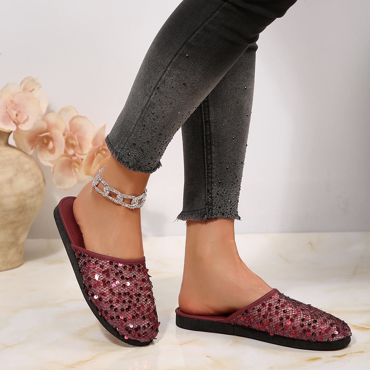 Round Toe Sequin Sandals