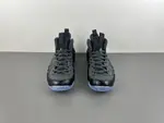 . Nike Air Foamposite One “Carbon Fiber”  HF2902-002