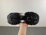 7.5 Balenciaga Runner 853225 WRNLD 1125
