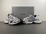 Balenciaga brand new 10IAGA - PHANTOM SNEAKER distressed grey-black