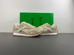 Bottega Veneta Orbit LOW  817485 V55B0 9707